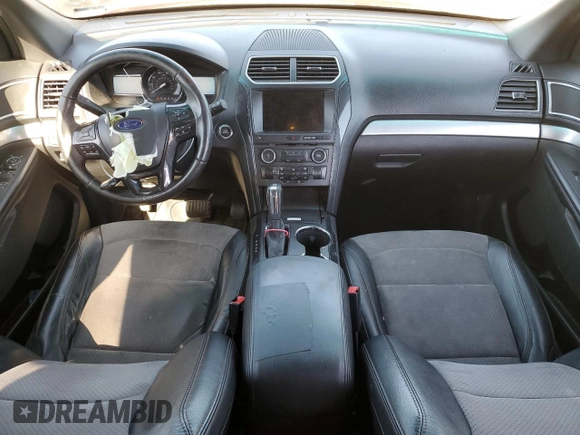 2017 Ford Explorer XLT with VIN 1FM5K7D83HGB66469, listed as a Copart auction lot 55516724 with 169,584 mi miles and Salvage Title. Bid and sale history available at DreamBid. Image 8.