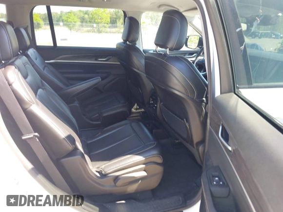 2023 Jeep Grand Cherokee Limited z VIN 1C4RJKBG4P8806722, wystawiony jako IAAI lot #42027826 z przebiegiem 64 482 mil mil oraz . Historia ofert i sprzedaży dostępna na DreamBid. Obrazek 8.