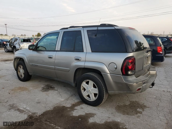2003 Chevrolet TrailBlazer LS with VIN 1GNDT13S532138533, listed as a Copart auction lot 76437504 with 0 mi miles and Non Repairable. Bid and sale history available at carsss.com. Image 2.