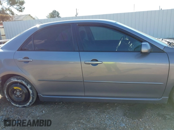 2007 Mazda Mazda6 i Sport VE with VIN 1YVHP80C475M48207, listed as a IAAI auction lot 41028164 with 173,307 mi miles. Bid and sale history available at carsss.com. Image 13.