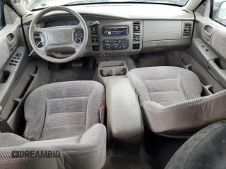 2003 Dodge Durango SLT z VIN 1D4HR48N83F519253, wystawiony jako Copart lot #55179995 z przebiegiem 193 596 mil mil oraz Szkoda całkowita • Salvage title. Historia ofert i sprzedaży dostępna na DreamBid. Obrazek 8.