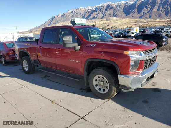 2022 Chevrolet Silverado 3500HD LT with VIN 1GC4YTEY7NF284452, listed as a Copart auction lot 81718494 with 34,567 mi miles and Salvage Title. Bid and sale history available at carsss.com. Image 4.