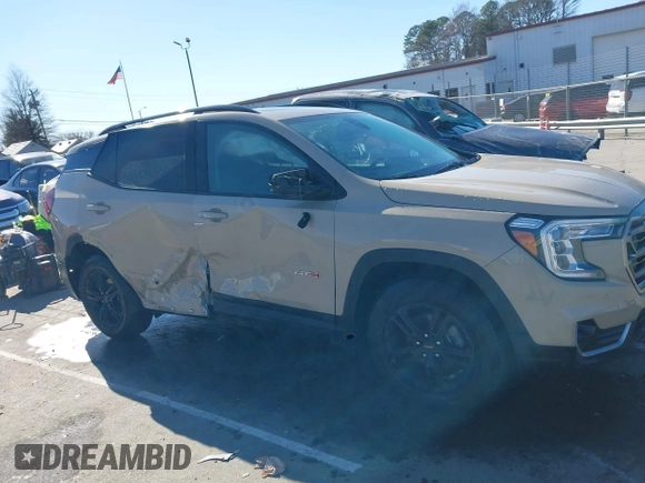 2022 GMC Terrain AT4 with VIN 3GKALYEVXNL310167, listed as a IAAI auction lot 41745298 with 65,195 mi miles. Bid and sale history available at carsss.com. Image 13.