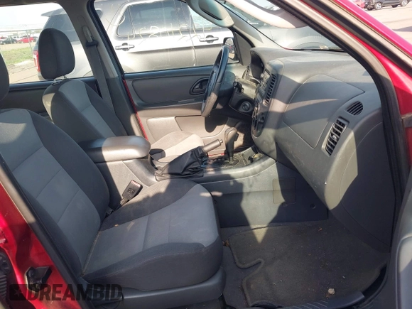 2005 Ford Escape XLS Value with VIN 1FMYU92Z25KA52633, listed as a IAAI auction lot 42210824 with 198,553 mi miles and . Bid and sale history available at DreamBid. Image 5.