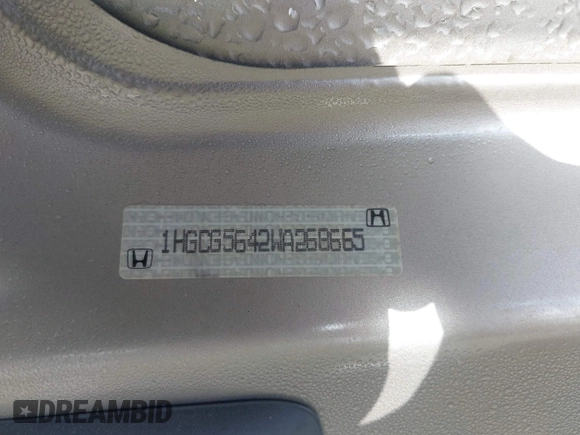 1998 Honda Accord LX z VIN 1HGCG5642WA268665, wystawiony jako IAAI lot #42183420 z przebiegiem 254 417 mil mil oraz . Historia ofert i sprzedaży dostępna na DreamBid. Obrazek 9.