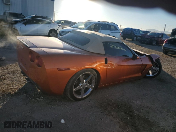 2007 Chevrolet Corvette z VIN 1G1YY36U375110988, wystawiony jako Copart lot #88572245 z przebiegiem 35 767 mil mil oraz Szkoda całkowita • Salvage title. Historia ofert i sprzedaży dostępna na DreamBid. Obrazek 3.