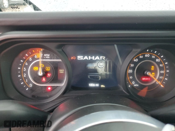 2025 Jeep Wrangler Sahara with VIN 1C4PJXEN9SW505768, listed as a Copart auction lot 88961125 with 1,806 mi miles and Clean Title. Bid and sale history available at DreamBid. Image 9.