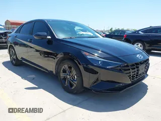 2023 Hyundai Elantra SEL с VIN KMHLM4AG6PU384854, выставлен на аукционе IAAI как лот 42012630 с пробегом 27 732 миль миль и . История ставок и продаж доступна на DreamBid. Изображение 1.