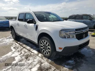 2024 Ford Maverick LARIAT with VIN 3FTTW8M32RRB23309, listed as a Copart auction lot 54581575 with 8,330 mi miles and Salvage Title. Bid and sale history available at carsss.com. Image 4.