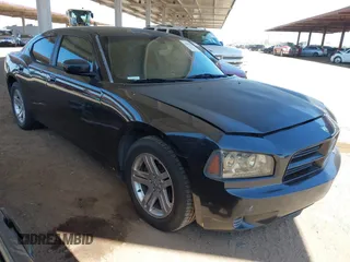 2007 Dodge Charger z VIN 2B3LA43G97H752393, wystawiony jako IAAI lot #42305031 z przebiegiem 135 684 mil mil oraz . Historia ofert i sprzedaży dostępna na DreamBid. Obrazek 1.