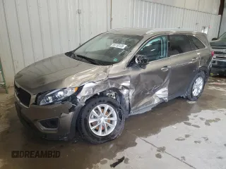 2017 Kia Sorento LX with VIN 5XYPGDA37HG200034, listed as a Copart auction lot 53733135 with 164,985 mi miles and Non Repairable. Bid and sale history available at carsss.com. Image 1.