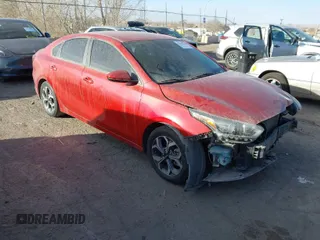 2020 Kia Forte LXS z VIN 3KPF24AD8LE237179, wystawiony jako IAAI lot #41531660 z przebiegiem 86 027 mil mil oraz . Historia ofert i sprzedaży dostępna na DreamBid. Obrazek 1.