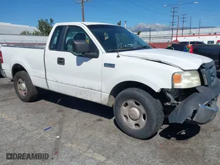 2005 Ford F-150 XL with VIN 1FTRF12W85NA64343, listed as a IAAI auction lot 41735629 with 1 mi miles. Bid and sale history available at carsss.com. Image 1.