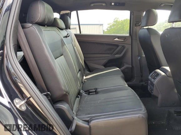 2022 Volkswagen Tiguan SE R-Line Black with VIN 3VVCB7AXXNM044895, listed as a Copart auction lot 55125375 with 52,629 mi miles and Salvage title. Bid and sale history available at DreamBid. Image 11.