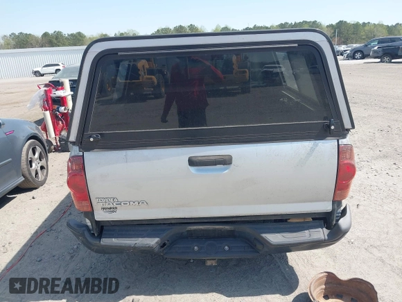 2013 Toyota Tacoma z VIN 5TFTX4CN5DX031393, wystawiony jako IAAI lot #41912073 z przebiegiem 103 343 mil mil oraz . Historia ofert i sprzedaży dostępna na DreamBid. Obrazek 16.