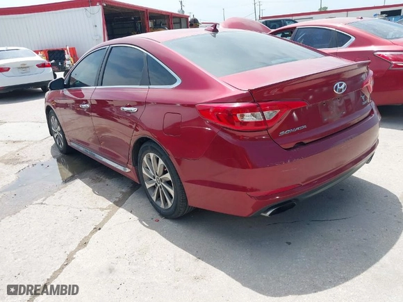 2015 Hyundai Sonata 2.4L Limited with VIN 5NPE34AFXFH112145, listed as a IAAI auction lot 42025615 with 231,496 mi miles. Bid and sale history available at carsss.com. Image 3.