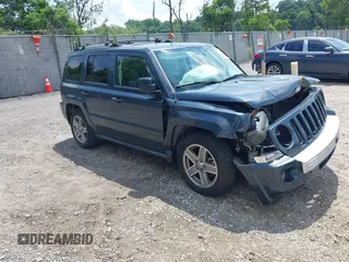 2007 Jeep Patriot Limited с VIN 1J8FT48W37D285614, выставлен на аукционе IAAI как лот 42616625 с пробегом 113 502 миль миль и . История ставок и продаж доступна на DreamBid. Изображение 1.
