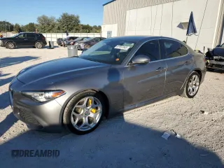2018 Alfa Romeo Giulia Ti Sport with VIN ZARFAECN0J7576682, listed as a Copart auction lot 87937045 with 118,122 mi miles and Clean Title. Bid and sale history available at carsss.com. Image 1.