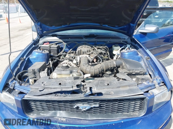 2008 Ford Mustang Deluxe with VIN 1ZVHT84N685193538, listed as a IAAI auction lot 41900065 with 132,208 mi miles and . Bid and sale history available at carsss.com. Image 10.