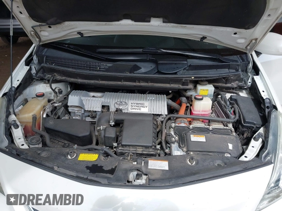 2014 Toyota Prius Two with VIN JTDZN3EU5EJ014581, listed as a IAAI auction lot 41916520 with 182,125 mi miles and . Bid and sale history available at DreamBid. Image 10.