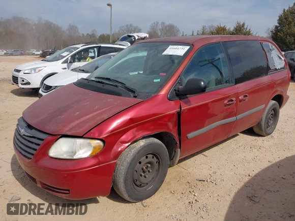 2007 Chrysler Town & Country SWB with VIN 1A4GJ45R57B120394, listed as a IAAI auction lot 41684731 with 219,802 mi miles. Bid and sale history available at carsss.com. Image 17.