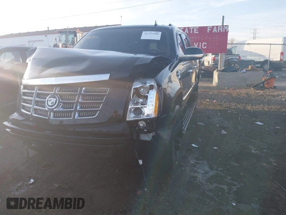 2011 Cadillac Escalade ESV Premium with VIN 1GYS4JEFXBR329720, listed as a IAAI auction lot 41797908 with 142,899 mi miles and . Bid and sale history available at DreamBid. Image 2.