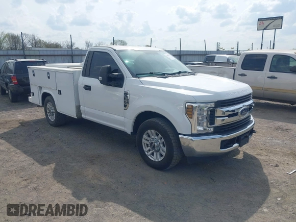 2019 Ford F-350 with VIN 1FDBF3A67KEG49808, listed as a IAAI auction lot 41907987 with 56,677 mi miles and . Bid and sale history available at DreamBid. Image 1.