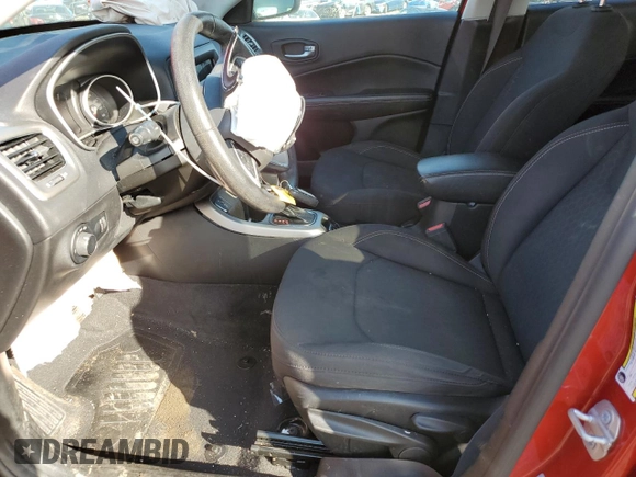 2018 Jeep Compass Sport with VIN 3C4NJCAB7JT102162, listed as a Copart auction lot 44654385 with 40,599 mi miles and Salvage Title. Bid and sale history available at carsss.com. Image 7.