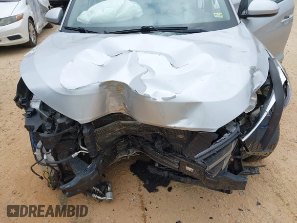2016 Hyundai Tucson SE z VIN KM8J33A48GU116852, wystawiony jako IAAI lot #42111656 z przebiegiem 138 656 mil mil oraz . Historia ofert i sprzedaży dostępna na DreamBid. Obrazek 6.