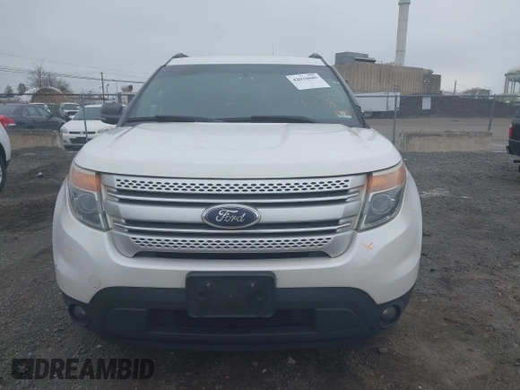 2013 Ford Explorer XLT with VIN 1FM5K8D87DGB07831, listed as a IAAI auction lot 42010689 with 202,306 mi miles and . Bid and sale history available at carsss.com. Image 12.