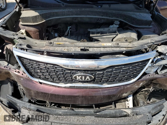 2014 Kia Sorento LX with VIN 5XYKT4A67EG428336, listed as a Copart auction lot 53906355 with 260,530 mi miles and Clean Title. Bid and sale history available at carsss.com. Image 12.
