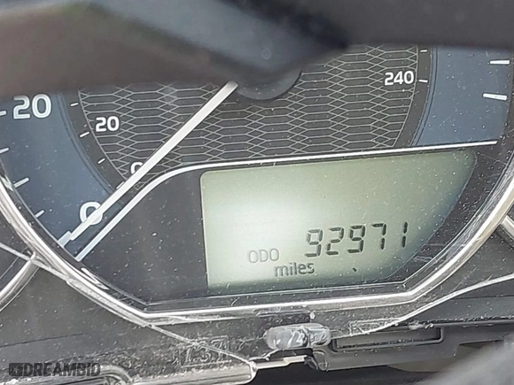 2016 Toyota Corolla L with VIN 5YFBURHE3GP387029, listed as a IAAI auction lot 41833535 with 92,971 mi miles. Bid and sale history available at carsss.com. Image 15.