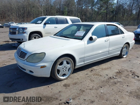 2002 Mercedes-Benz S-Class 5.0L with VIN WDBNG75J62A241861, listed as a IAAI auction lot 41482395 with 1 mi miles. Bid and sale history available at carsss.com. Image 2.