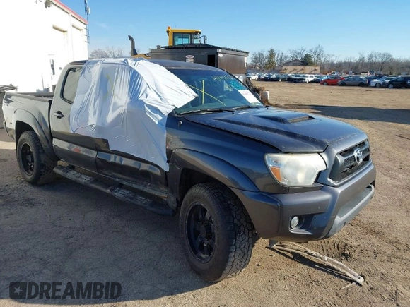 2014 Toyota Tacoma with VIN 3TMLU4EN0EM148389, listed as a IAAI auction lot 41490721 with 119,731 mi miles. Bid and sale history available at carsss.com. Image 1.