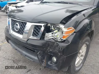 2016 Nissan Frontier SV z VIN 1N6AD0ER8GN758758, wystawiony jako IAAI lot #42163250 z przebiegiem 136 868 mil mil oraz . Historia ofert i sprzedaży dostępna na DreamBid. Obrazek 17.