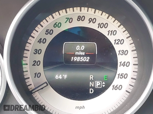 2015 Mercedes-Benz E 350 Luxury with VIN WDDHF8JB6FB138449, listed as a IAAI auction lot 42140428 with 198,502 mi miles and . Bid and sale history available at DreamBid. Image 15.