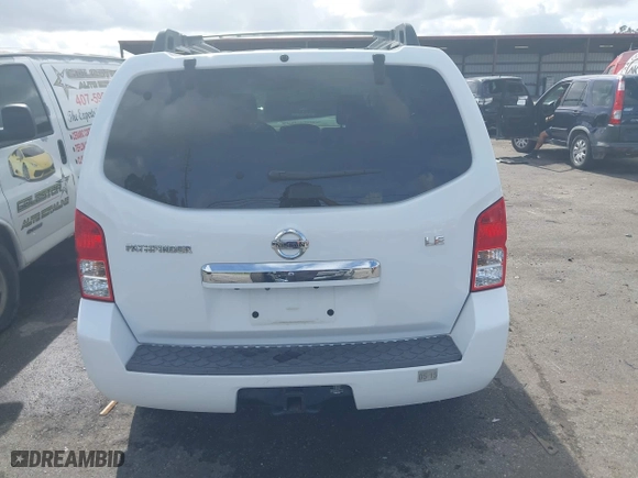 2012 Nissan Pathfinder SV with VIN 5N1AR1NN1CC616194, listed as a IAAI auction lot 40821219 with 104,698 mi miles. Bid and sale history available at carsss.com. Image 16.