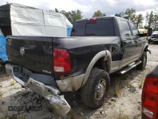 2010 Dodge Ram 2500 SLT with VIN 3D7UT2CL6AG118163, listed as a Copart auction lot 66914594 with 308,436 mi miles and Salvage Title. Bid and sale history available at carsss.com. Image 3.