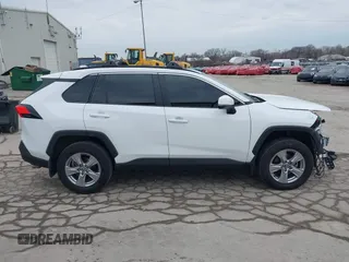 2023 Toyota RAV4 XLE with VIN 2T3P1RFV5PW350751, listed as a IAAI auction lot 41701062 with 32,607 mi miles. Bid and sale history available at carsss.com. Image 14.
