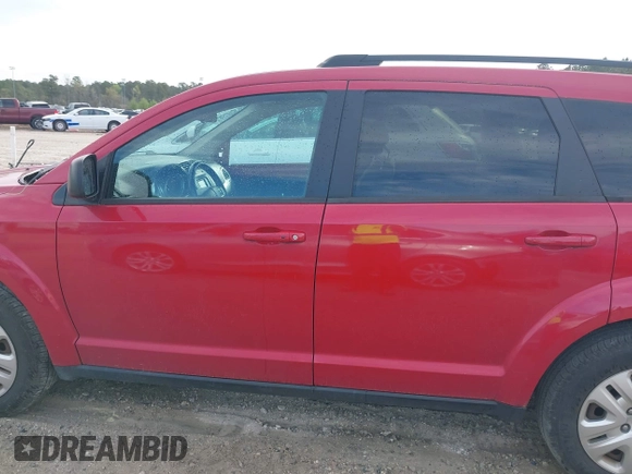 2018 Dodge Journey SE with VIN 3C4PDCAB0JT208761, listed as a IAAI auction lot 41918737 with 117,327 mi miles and . Bid and sale history available at carsss.com. Image 14.