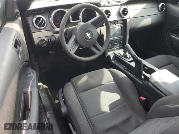 2007 Ford Mustang Deluxe with VIN 1ZVFT80N775254939, listed as a Copart auction lot 54319055 with Not Provided miles and Salvage Title. Bid and sale history available at carsss.com. Image 8.