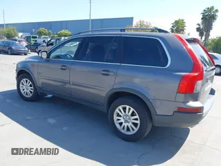 2008 Volvo XC90 I6 z VIN YV4CY982X81434509, wystawiony jako IAAI lot #42531755 z przebiegiem 58 141 mil mil oraz . Historia ofert i sprzedaży dostępna na DreamBid. Obrazek 3.
