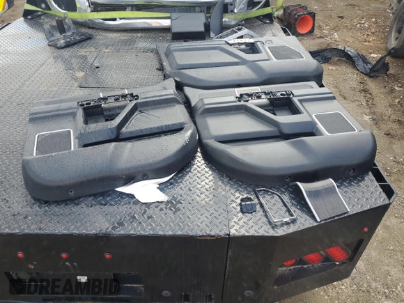 2020 Ford F-350 XL with VIN 1FT8W3BT0LEC29506, listed as a Copart auction lot 47703575 with Not provided miles and Salvage title. Bid and sale history available at DreamBid. Image 12.
