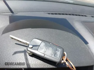 2007 Volkswagen Jetta Wolfsburg Edition с VIN 3VWEF71K07M171963, выставлен на аукционе IAAI как лот 42049655 с пробегом 151 647 миль миль и . История ставок и продаж доступна на DreamBid. Изображение 11.