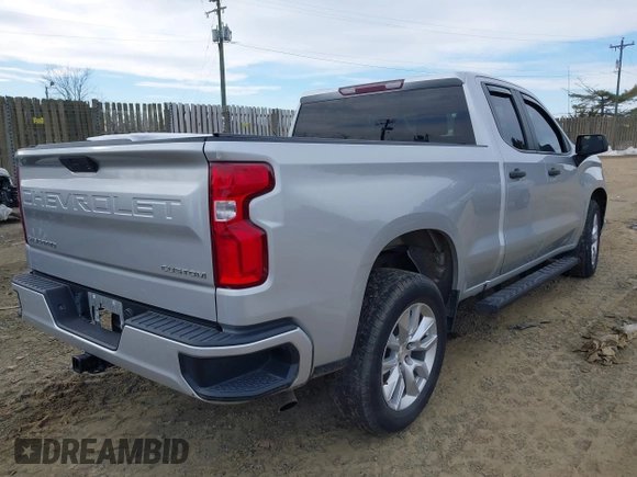 2020 Chevrolet Silverado 1500 Custom with VIN 1GCRWBEKXLZ375096, listed as a IAAI auction lot 41299675 with 32,046 mi miles. Bid and sale history available at carsss.com. Image 4.