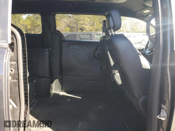 2011 Dodge Grand Caravan R/T with VIN 2D4RN7DGXBR775085, listed as a Copart auction lot 42339855 with 99,871 mi miles and Clean Title. Bid and sale history available at DreamBid. Image 11.