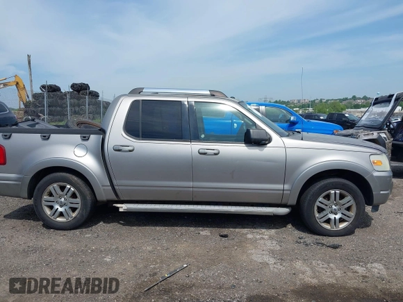 2008 Ford Explorer Sport Trac Limited z VIN 1FMEU53E98UA30872, wystawiony jako IAAI lot #42141954 z przebiegiem 490 770 mil mil oraz . Historia ofert i sprzedaży dostępna na DreamBid. Obrazek 14.