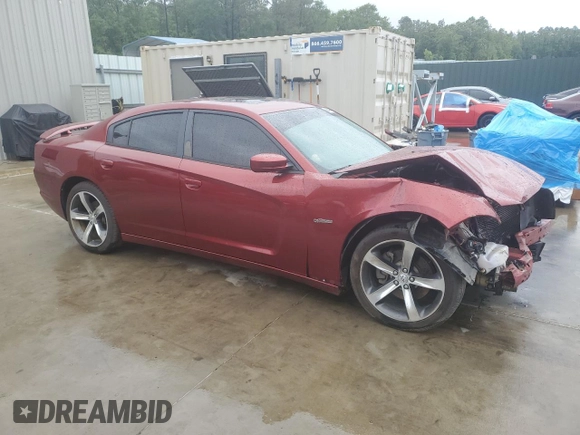 2014 Dodge Charger RT z VIN 2C3CDXCT9EH295199, wystawiony jako Copart lot #56380845 z przebiegiem 161 061 mil mil oraz Szkoda całkowita • Salvage title. Historia ofert i sprzedaży dostępna na DreamBid. Obrazek 4.