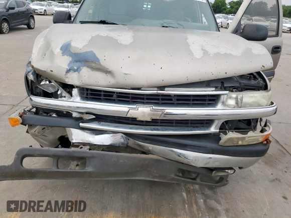 2003 Chevrolet Suburban LS z VIN 3GNEC16Z13G186812, wystawiony jako Copart lot #58567425 z przebiegiem 302 320 mil mil oraz Szkoda całkowita • Salvage title. Historia ofert i sprzedaży dostępna na DreamBid. Obrazek 12.