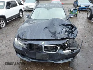 2015 BMW 3 Series 328i xDrive with VIN WBA3B5C56FP653246, listed as a IAAI auction lot 40525268 with 83,329 mi miles and . Bid and sale history available at DreamBid. Image 6.